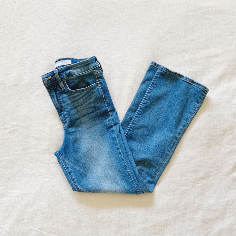 Athleta Sculptek Flare Jeans
